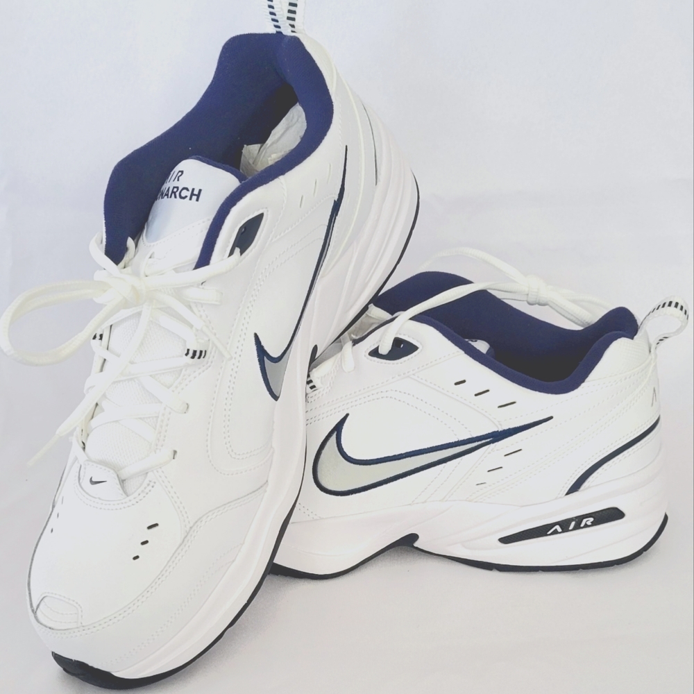 Brand new Nike athletic shoes